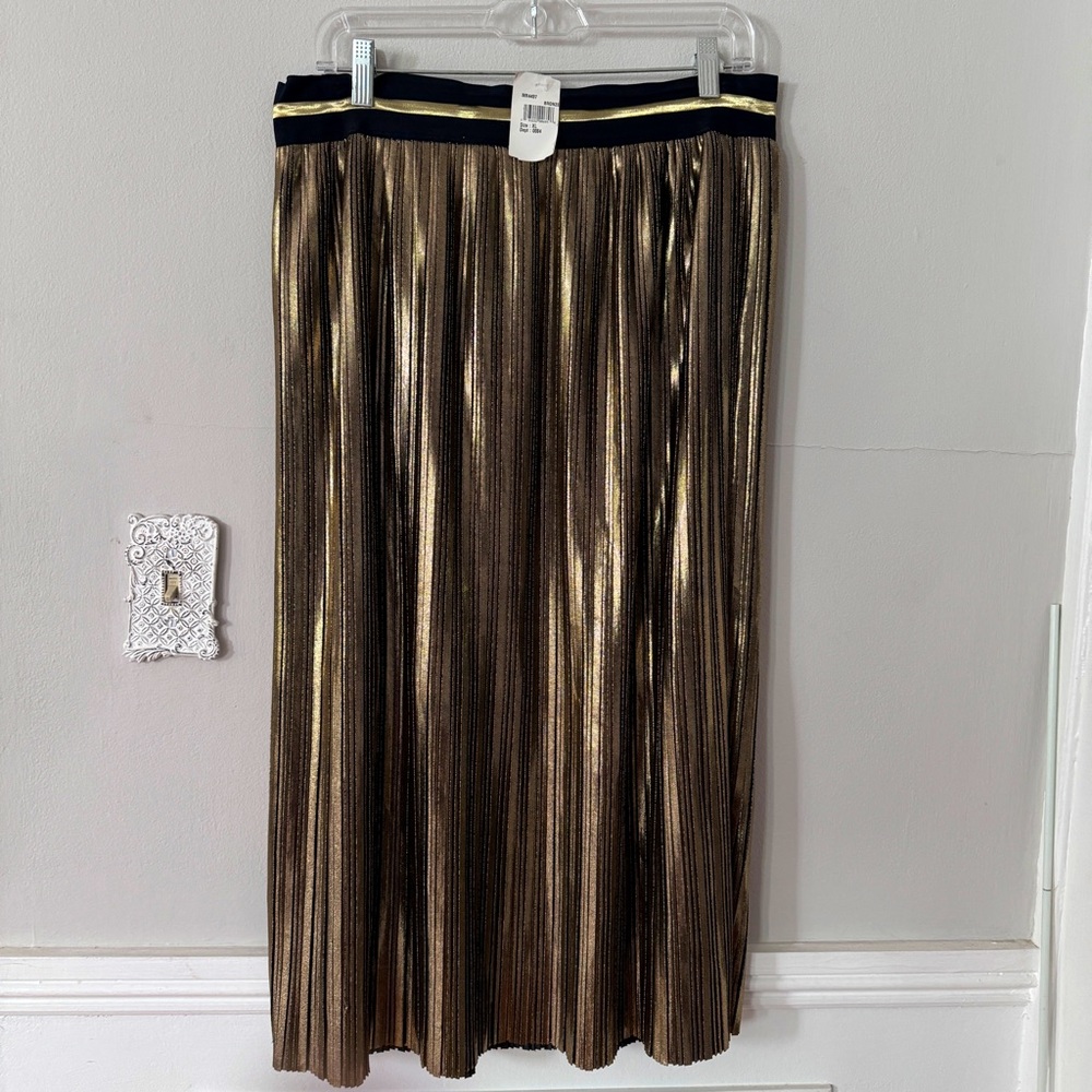 Moon River Metallic Pleat Midi Skirt NWT/XL